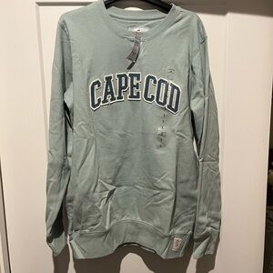 Cuffy’s Cape Cod Green Women’s Crewneck